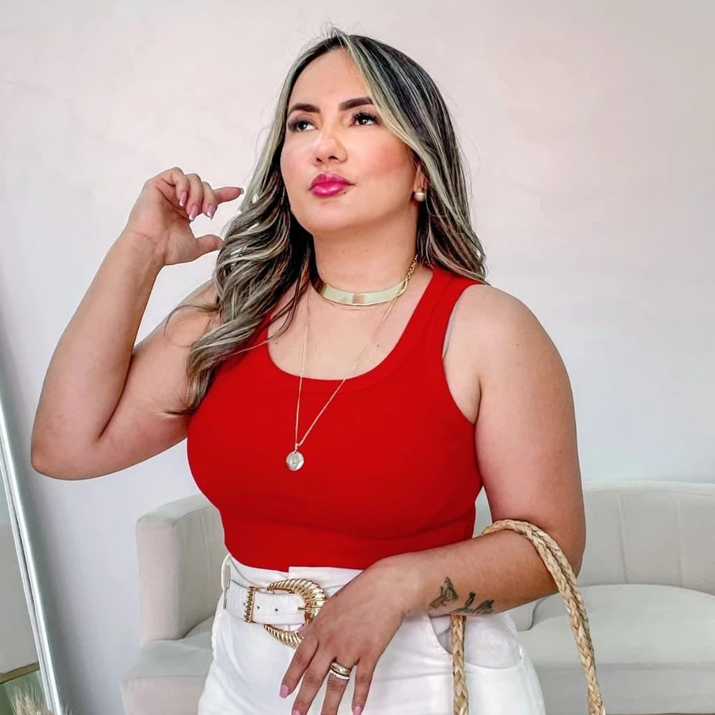 Cropped Regata Gringa Blusinha Blogueira Atemporal Boss