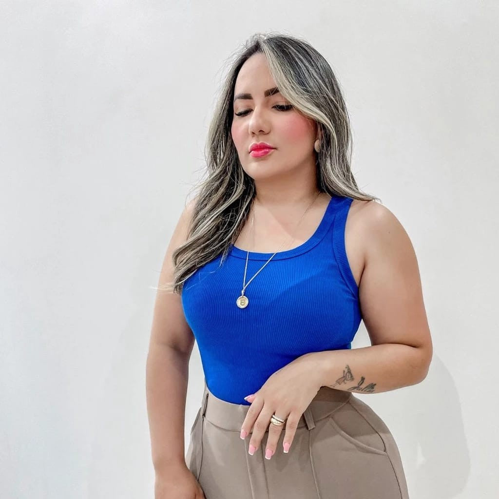 Cropped Regata Gringa Blusinha Blogueira Atemporal Boss