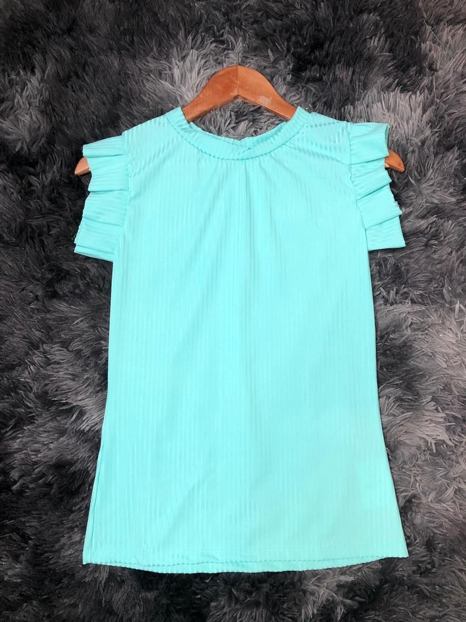 Blusinha Canelada Com Babadinho Nos Ombros Feminina Moda