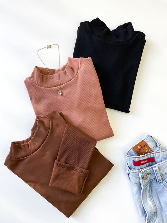 Blusa em Ribana Manga Longa Térmica de Gola