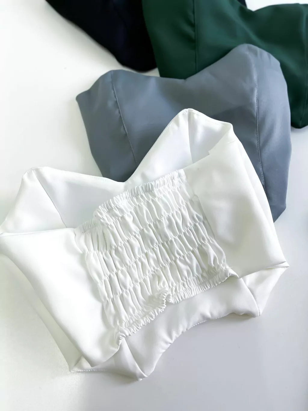 Cropped em Alfaiataria Corset sem Alça Estela