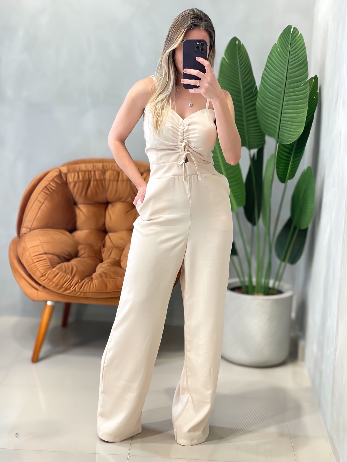 Macacão Pantalona em Alfaiataria Marrant de Alça