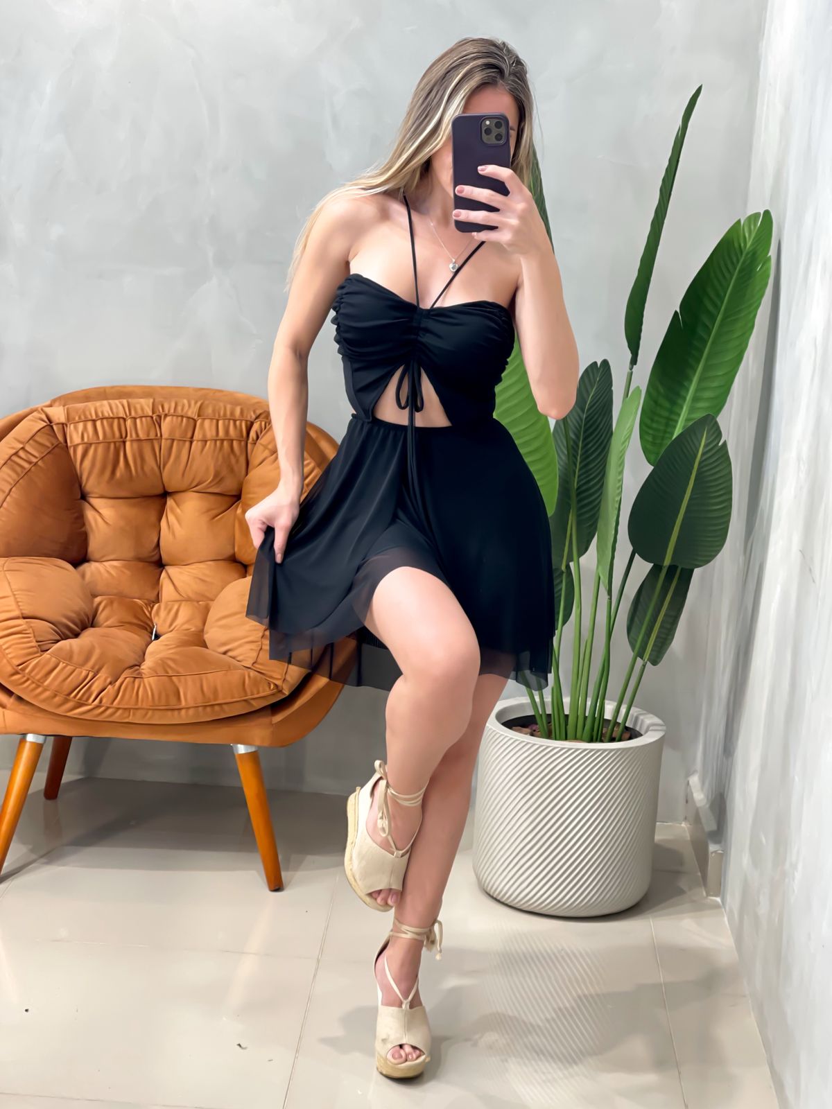 Macaquinho em Tule Costas Nua com Amarração