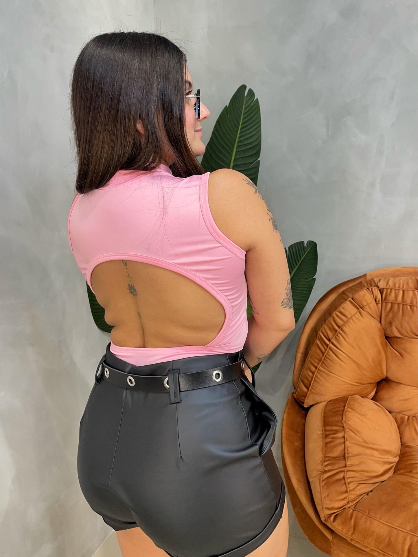 Body em Suplex Regata com Decote Costas e Gola