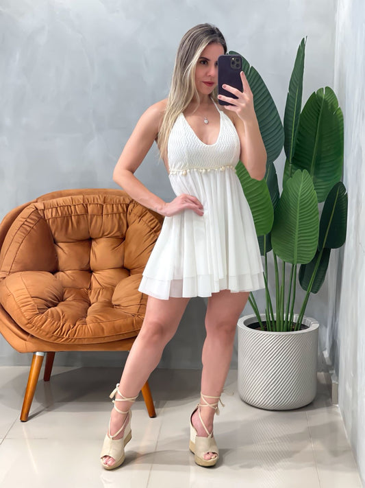 Macaquinho em Tule com Renda e Detalhe de Búzios