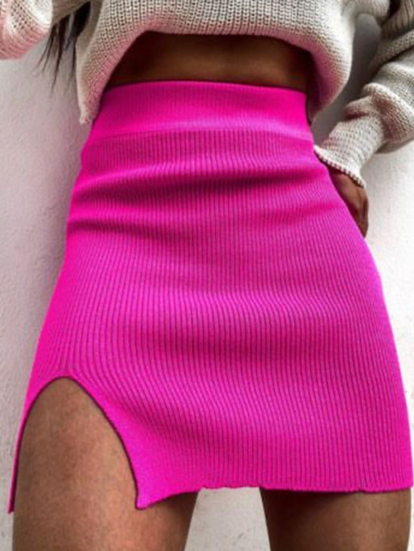 Saia Curta Tricot Modal