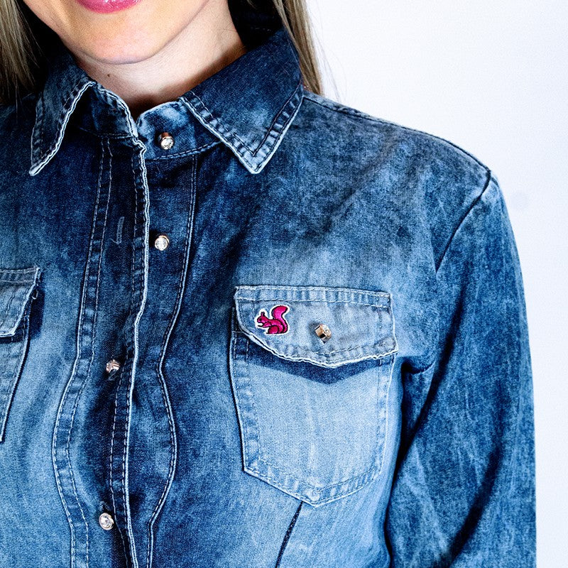 Camisa Jeans Escura Botões Manga Longa Desbotada / Roupas Femininas / Camisas E