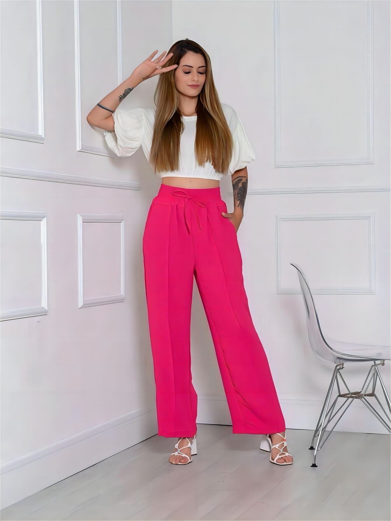Versatilidade e Estilo Calça pantalona duna feminina reta de cintura elástica