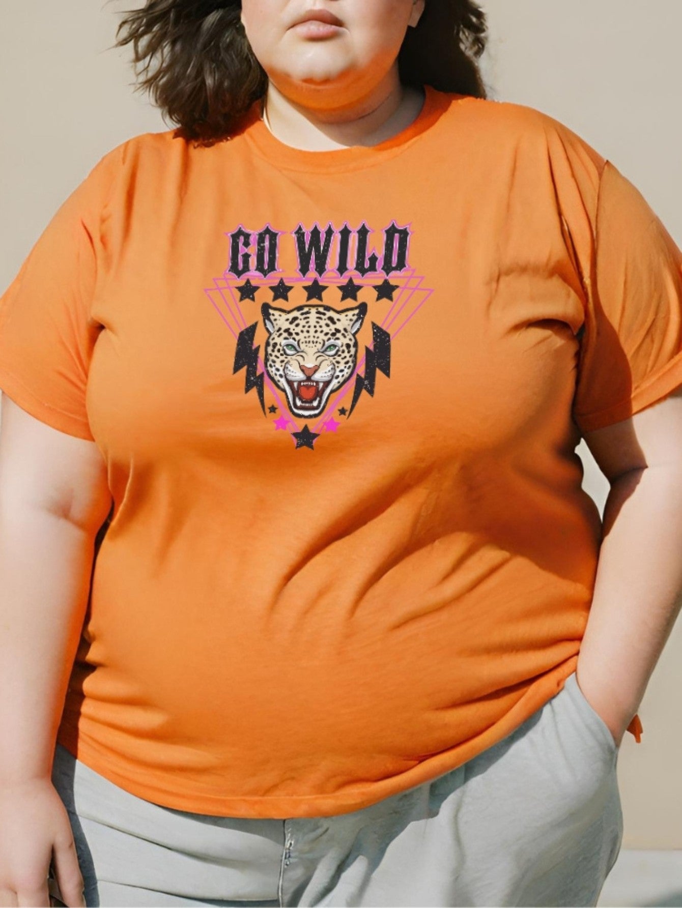 Camiseta Feminina GuGi Estampa Leopardo Onça