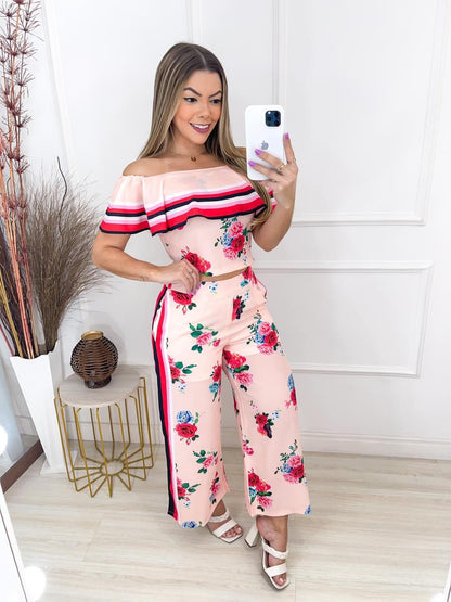 Roupas Femininas/Conjunto  / cropped e calça / estampada / flores / listra / cr