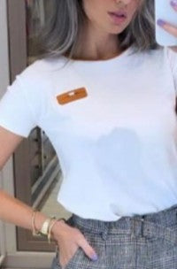 Blusinha feminina camiseta de bolsinho moda blogueira