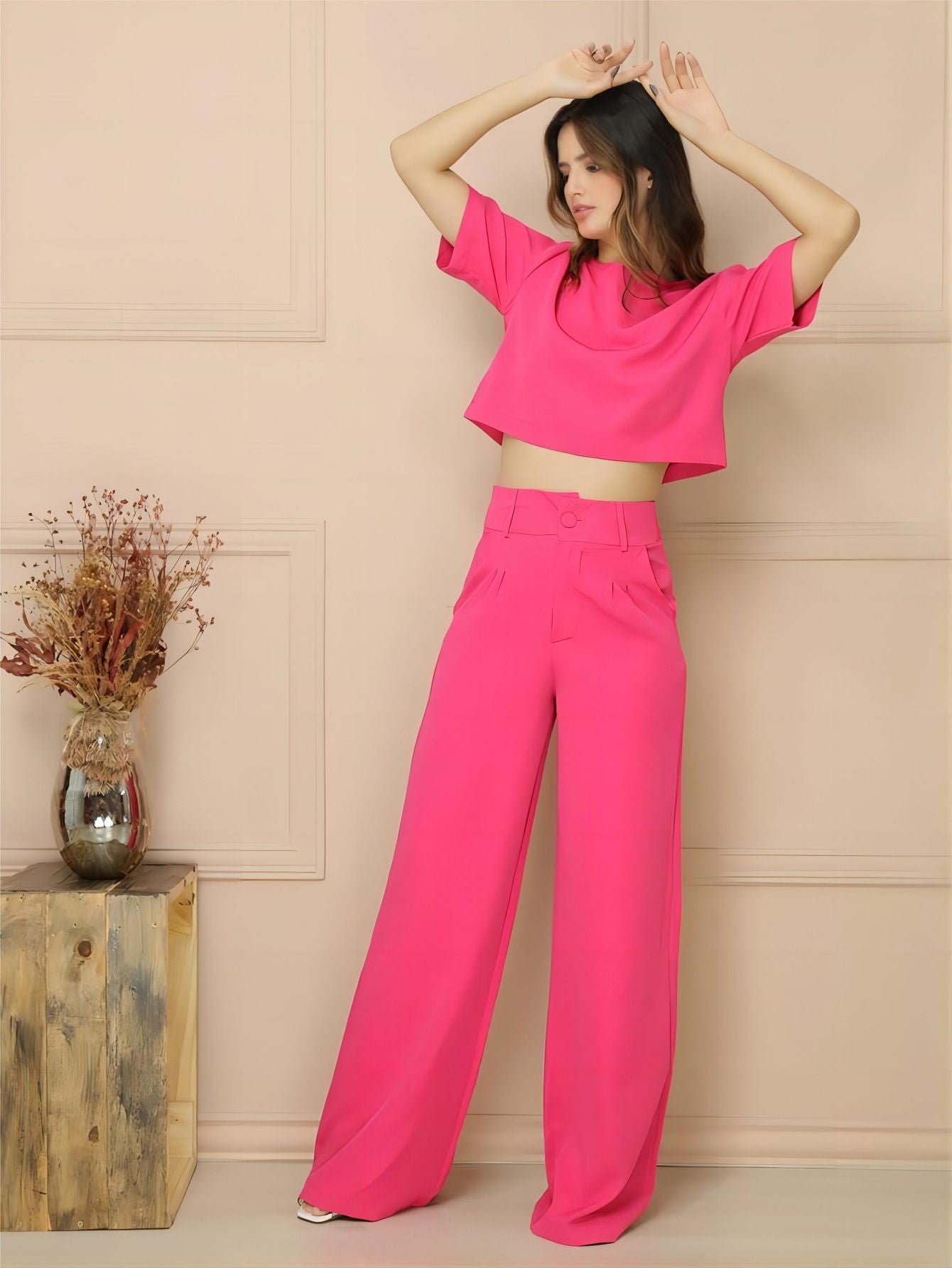 Verão Elegante e Versátil Conjunto feminino com blusa de mangas curtas de gola