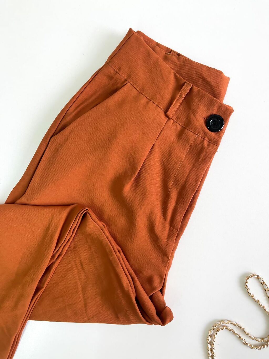 Calça Feminina Pantalona em Alfaiataria Marrant Susy