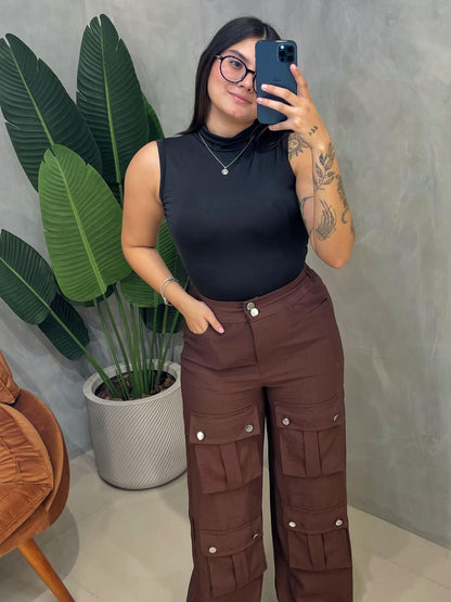 Body em Suplex Regata com Decote Costas e Gola