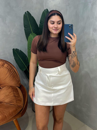 Cropped em Suplex Manga Curta e Gola Canoa