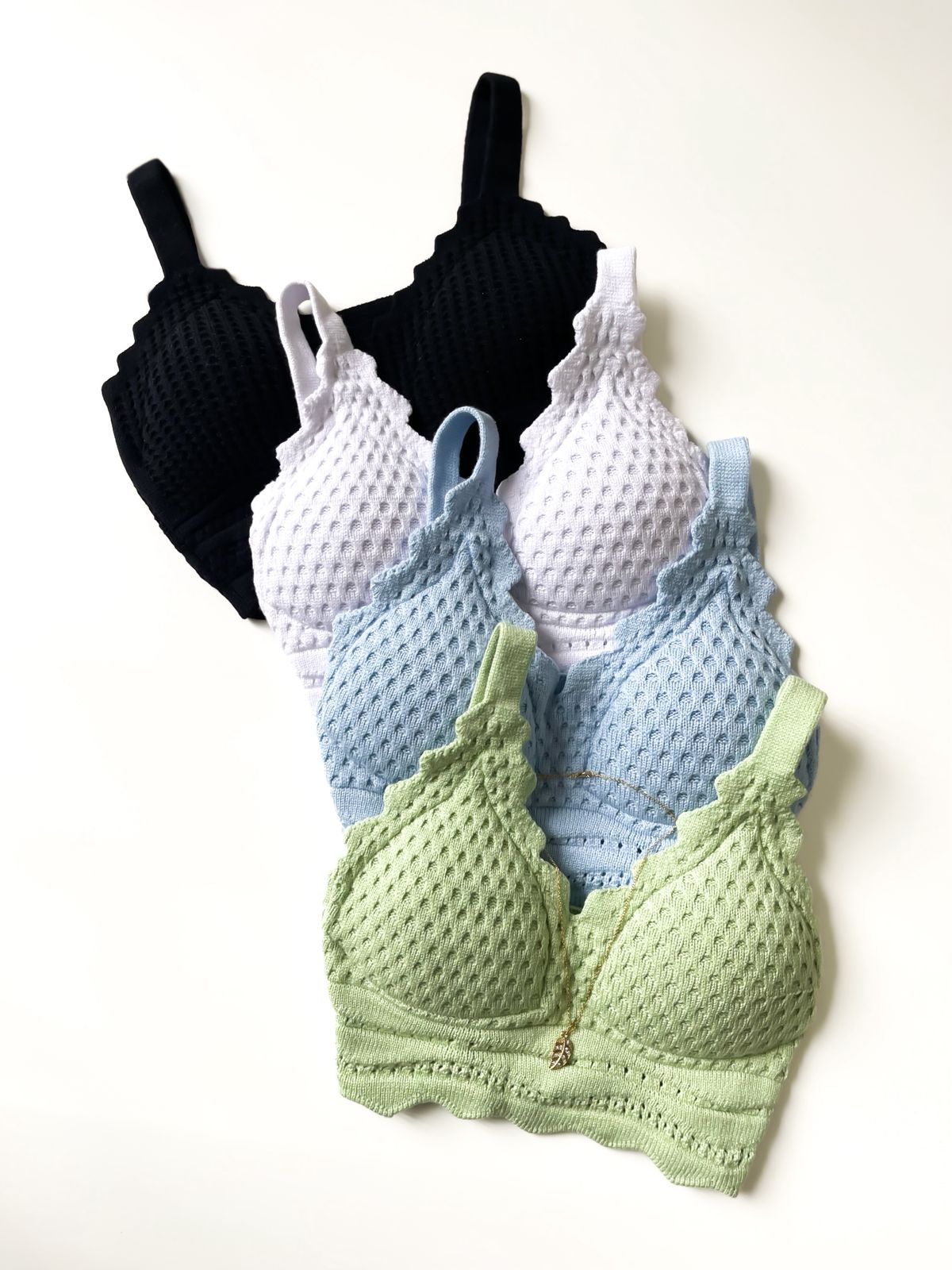 Cropped em Tricô Modal de Alca Tamara